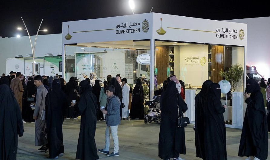 مهرجان زيتون الجوف الدولي.. 16 عامًا تنعش اقتصاد المنطقة وتفتح آفاق التسويق للمزارعين والشركات